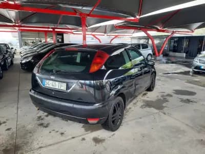 Vendo Ford Focus 2002 - 2950 EUR, 222606 km - AUTO.MOTO.pt