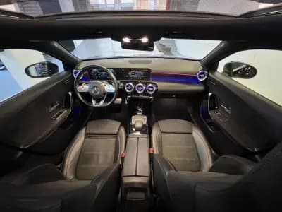 Sell Mercedes-Benz A 180 2018 - 26990 EUR, 180000 km - AUTO.MOTO.pt