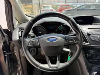 Vendo Ford C-Max 2016 - 12995 EUR, 185000 km - AUTO.MOTO.pt