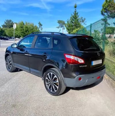 Vendo Nissan Qashqai 2013 - 10900 EUR, 183000 km - AUTO.MOTO.pt