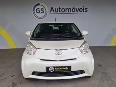 Sell Toyota iQ 2009 - 4450 EUR, 158000 km - AUTO.MOTO.pt