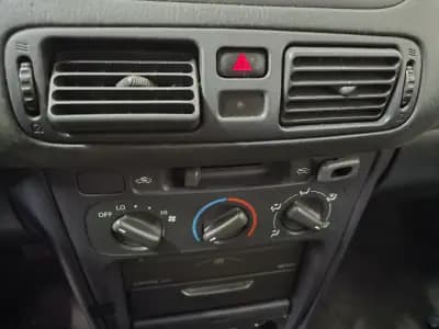 Vendo Toyota Corolla 2000 - 2500 EUR, 124412 km - AUTO.MOTO.pt