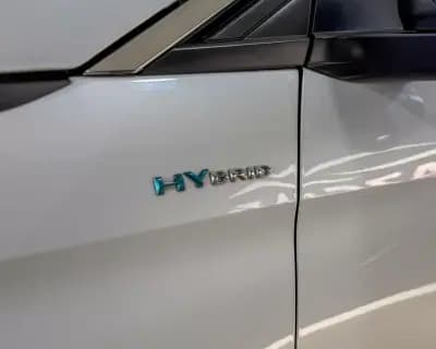 Vendo Peugeot 3008 2021 - 23650 EUR, 140511 km - AUTO.MOTO.pt