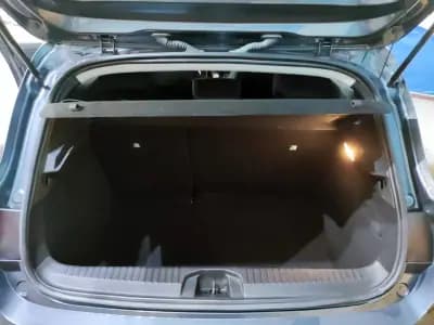 Vendo Renault Clio 2021 - 13350 EUR, 61000 km - AUTO.MOTO.pt