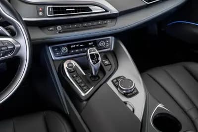 Vendo BMW i8 2016 - 69900 EUR, 48533 km - AUTO.MOTO.pt