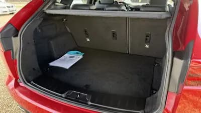 Vendo Jaguar E-Pace 2019 - 23900 EUR, 164000 km - AUTO.MOTO.pt