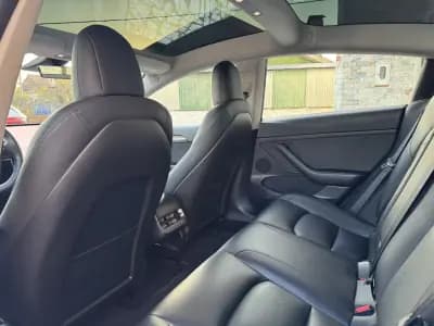 Vendo Tesla Model 3 2022 - 27500 EUR, 96000 km - AUTO.MOTO.pt