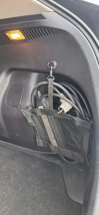 Vendo Nissan Leaf 2021 - 12000 EUR, 131000 km - AUTO.MOTO.pt