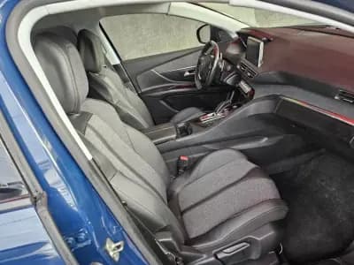 Vendo Peugeot 3008 2020 - 18999 EUR, 72900 km - AUTO.MOTO.pt