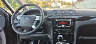 Vendo Ford S-Max 2010 - 13750 EUR, 245000 km - AUTO.MOTO.pt