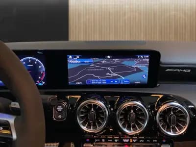 Vendo Mercedes-Benz A 45 AMG 2023 - 64950 EUR, 62814 km - AUTO.MOTO.pt