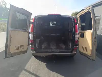 Vendo Mercedes-Benz Vito 2012 - 15900 EUR, 177378 km - AUTO.MOTO.pt