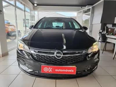 Vendo Opel Astra Sports Tourer 2016 - 8890 EUR, 174600 km - AUTO.MOTO.pt