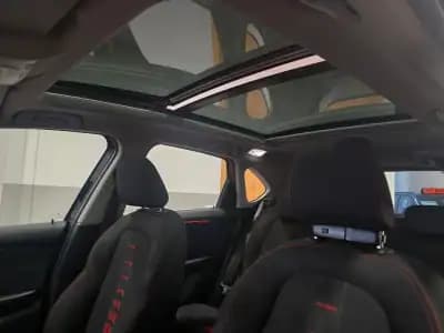 Sell BMW 218 Active Tourer 2015 - 16980 EUR, 162866 km - AUTO.MOTO.pt