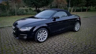 Sell Audi TT Roadster 2011 - 19500 EUR, 52000 km - AUTO.MOTO.pt