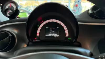 Sell Smart ForFour 2018 - 11990 EUR, 27979 km - AUTO.MOTO.pt