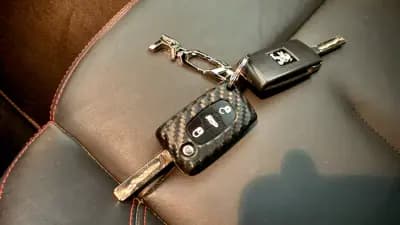 Sell Peugeot RCZ 2015 - 17900 EUR, 144034 km - AUTO.MOTO.pt