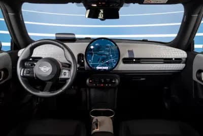 Sell MINI 2024 - 33500 EUR, 8997 km - AUTO.MOTO.pt