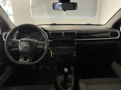 Vendo Citroën C3 2017 - 9250 EUR, 111033 km - AUTO.MOTO.pt