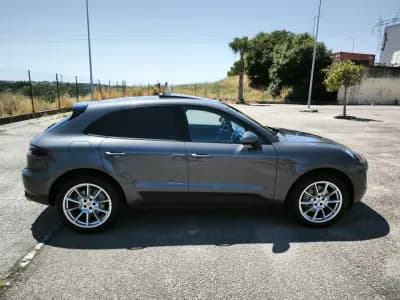 Vendo Porsche Macan 2014 - 42950 EUR, 177239 km - AUTO.MOTO.pt