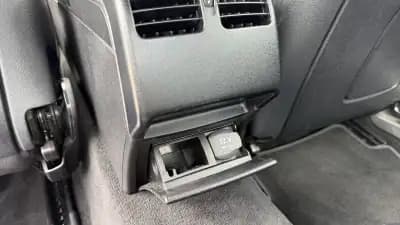 Sell Mercedes-Benz E 250 2010 - 18500 EUR, 0 km - AUTO.MOTO.pt