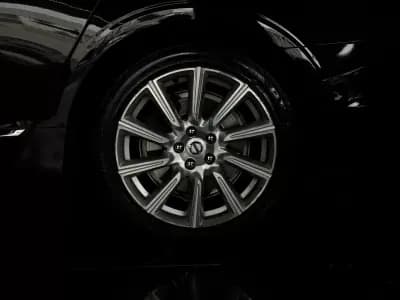 Vendo Volvo V90 2017 - 25490 EUR, 117800 km - AUTO.MOTO.pt