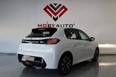 Sell Peugeot 208 2024 - 17750 EUR, 25295 km - AUTO.MOTO.pt