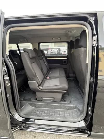 Vendo Toyota Proace Verso 2022 - 24450 EUR, 211000 km - AUTO.MOTO.pt