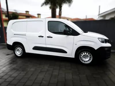 Vendo Peugeot Partner 2020 - 13950 EUR, 114372 km - AUTO.MOTO.pt