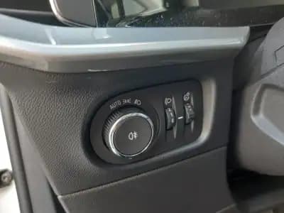 Vendo Opel Mokka 2023 - 19900 EUR, 18400 km - AUTO.MOTO.pt