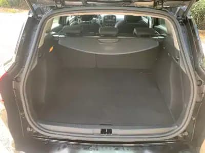 Vendo Renault Clio Sport Tourer 2019 - 13999 EUR, 127245 km - AUTO.MOTO.pt