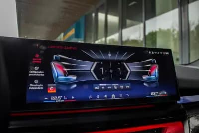 Vendo BMW i5 2023 - 79900 EUR, 17145 km - AUTO.MOTO.pt