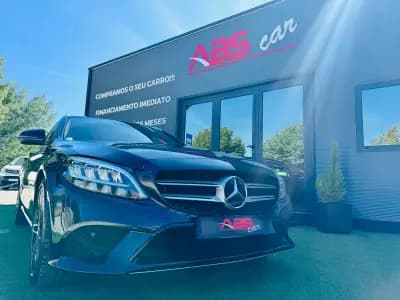 Vendo Mercedes-Benz C 220 2019 - 32000 EUR, 160000 km - AUTO.MOTO.pt