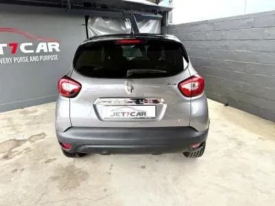 Vendo Renault Captur 2014 - 12990 EUR, 187722 km - AUTO.MOTO.pt