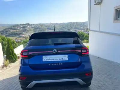 Sell Volkswagen T-Roc 2022 - 18750 EUR, 105000 km - AUTO.MOTO.pt