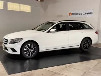 Vendo Mercedes-Benz C 180 2019 - 21900 EUR, 145879 km - AUTO.MOTO.pt