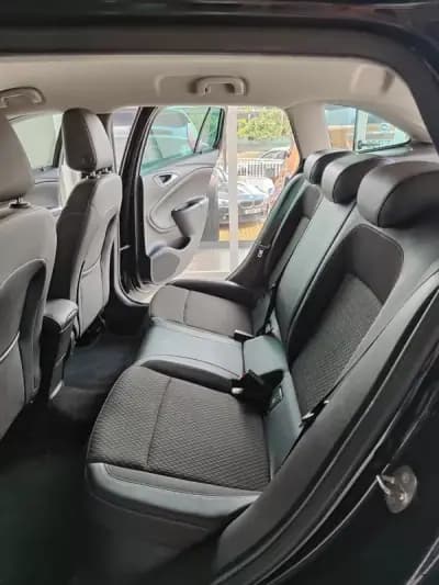 Vendo Opel Astra Sports Tourer 2016 - 8890 EUR, 174600 km - AUTO.MOTO.pt