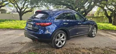 Vendo Infiniti QX70 2016 - 26990 EUR, 198900 km - AUTO.MOTO.pt