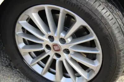 Vendo Fiat Tipo 2022 - 11990 EUR, 132000 km - AUTO.MOTO.pt