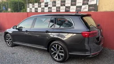 Vendo Volkswagen Passat Variant 2020 - 18500 EUR, 175000 km - AUTO.MOTO.pt