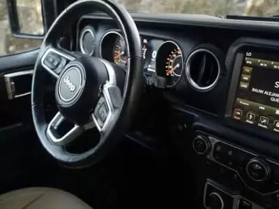 Sell Jeep Wrangler Unlimited 2019 - 62900 EUR, 123841 km - AUTO.MOTO.pt