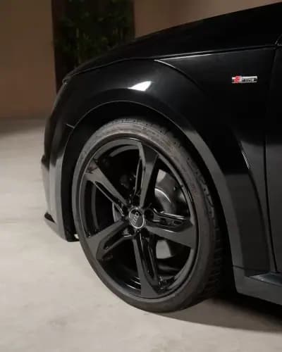 Vendo Audi TT Roadster 2018 - 24990 EUR, 136000 km - AUTO.MOTO.pt