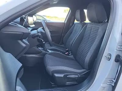 Vendo Peugeot 2008 2024 - 20700 EUR, 24657 km - AUTO.MOTO.pt