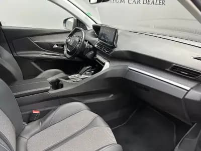 Sell Peugeot 5008 2021 - 24800 EUR, 142000 km - AUTO.MOTO.pt