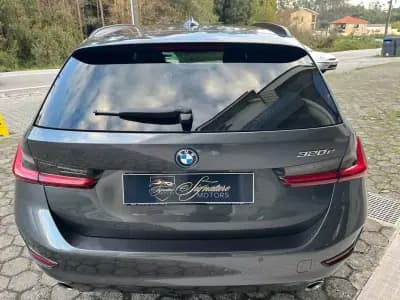 Vendo BMW 320 2022 - 34900 EUR, 53000 km - AUTO.MOTO.pt