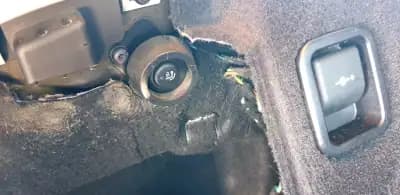 Sell BMW 318 2012 - 11490 EUR, 222729 km - AUTO.MOTO.pt