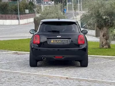 Vendo MINI 2017 - 14999 EUR, 131500 km - AUTO.MOTO.pt