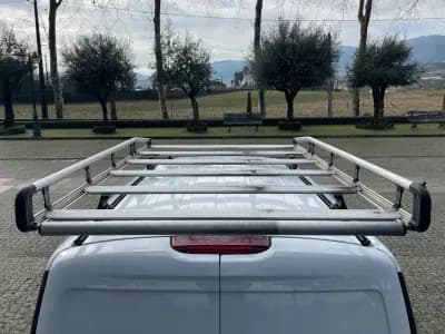 Vendo Ford Transit Connect 2021 - 15450 EUR, 114000 km - AUTO.MOTO.pt