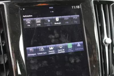 Vendo Volvo V60 2021 - 24990 EUR, 154000 km - AUTO.MOTO.pt