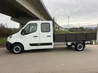 Sell Renault Master 2019 - 22990 EUR, 190000 km - AUTO.MOTO.pt